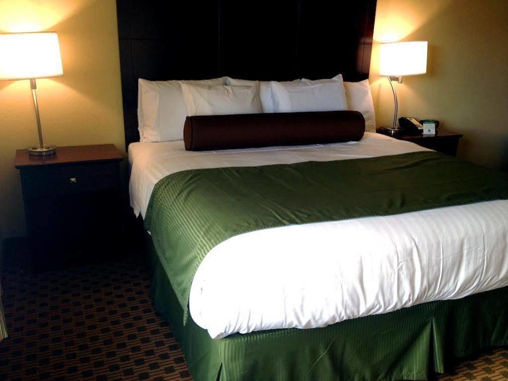 Cobblestone Inn & Suites - Big Lake Εξωτερικό φωτογραφία
